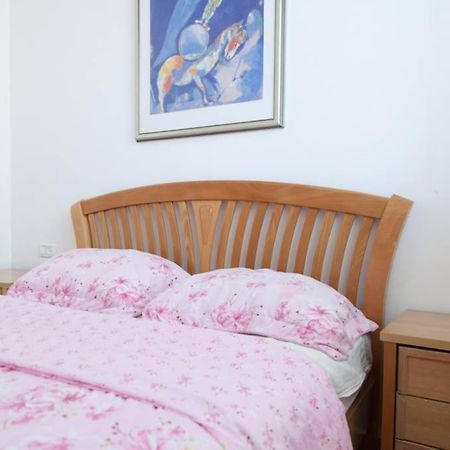 Alona'S Apartments Хайфа Екстер'єр фото