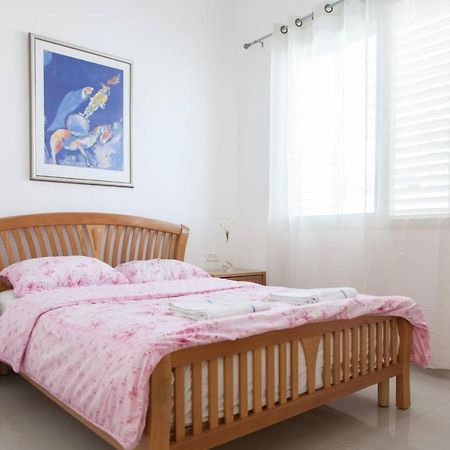 Alona'S Apartments Хайфа Екстер'єр фото