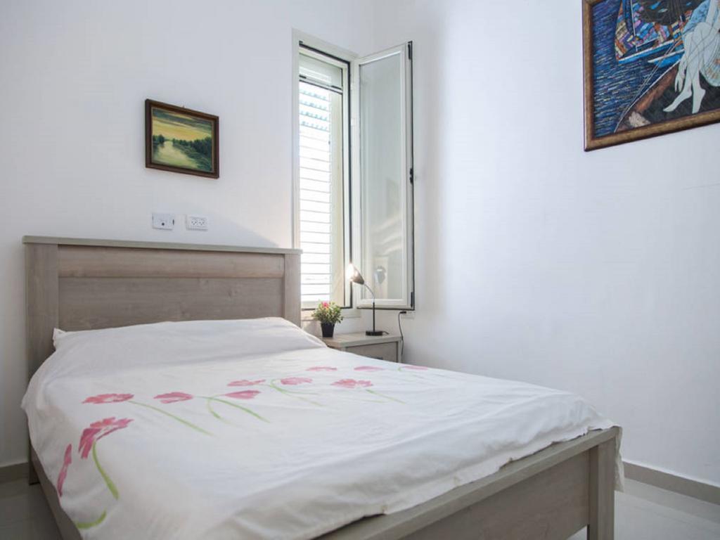 Alona'S Apartments Хайфа Екстер'єр фото